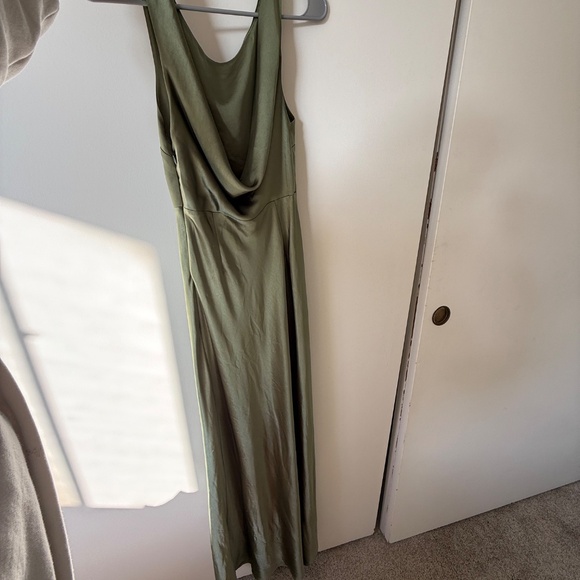 Bridesmaid/Prom dress - Picture 3 of 4